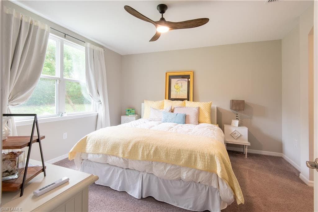 14727 Edgewater Cir, Naples, FL 34114-30