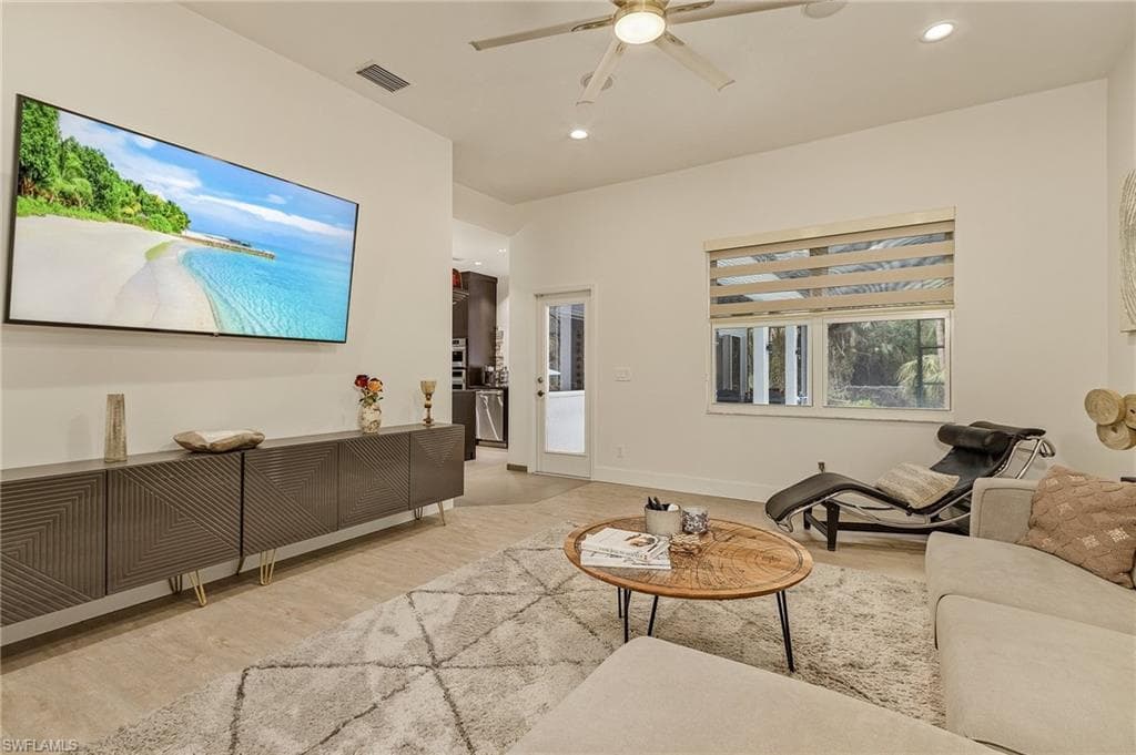 364 Logan Blvd S, Naples, FL 34119-19