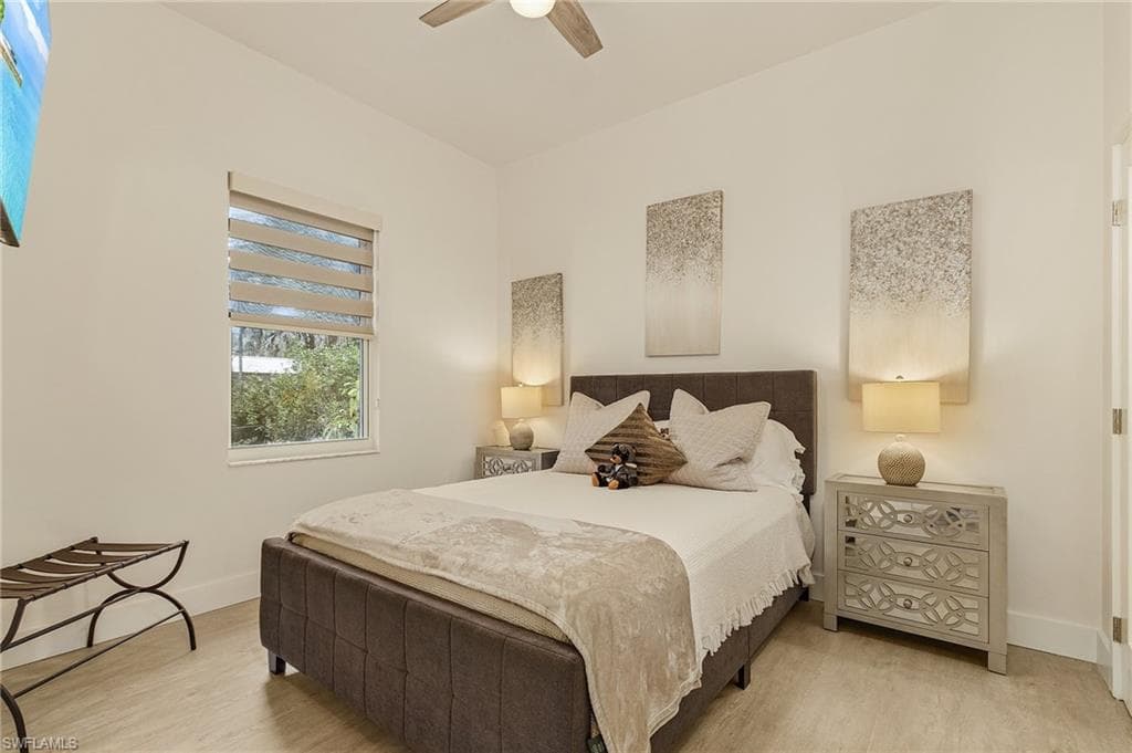 364 Logan Blvd S, Naples, FL 34119-20