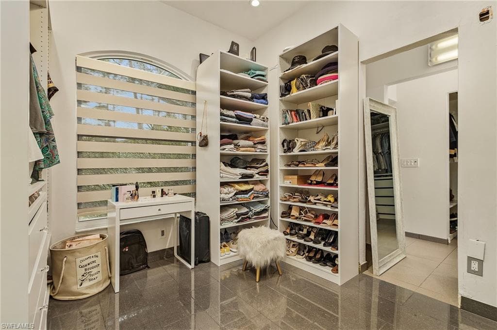 364 Logan Blvd S, Naples, FL 34119-25