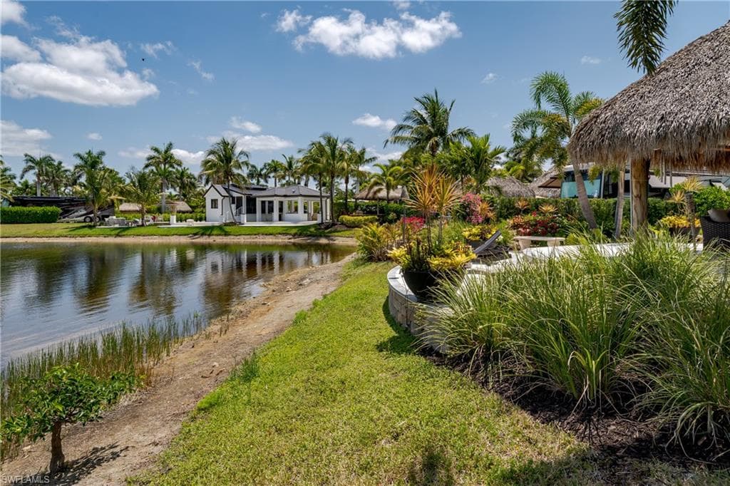 13464 Snook Cir, Naples, FL 34114-12