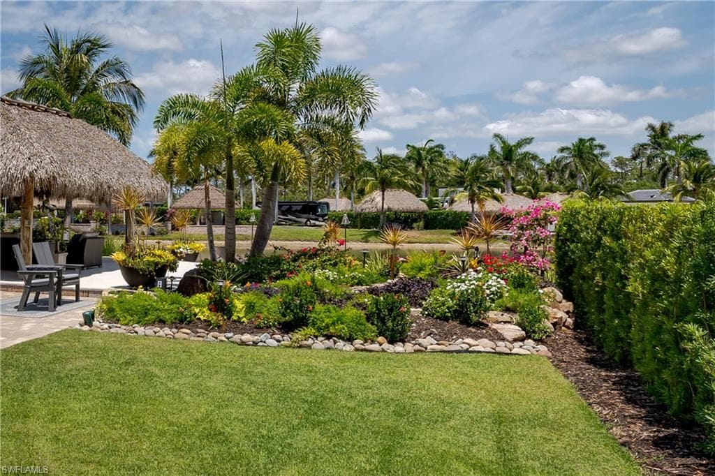 13464 Snook Cir, Naples, FL 34114-15