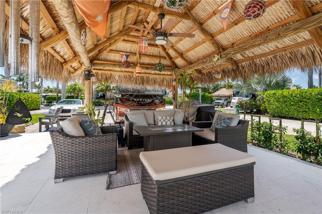13464 Snook Cir, Naples, FL 34114-24