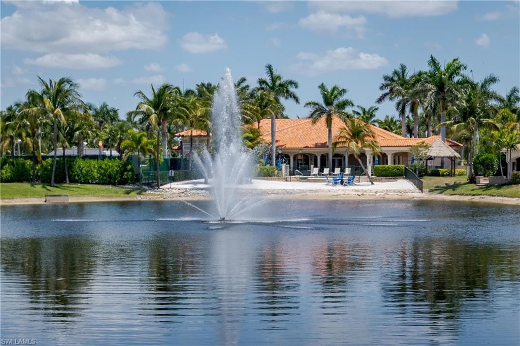 13464 Snook Cir, Naples, FL 34114-7
