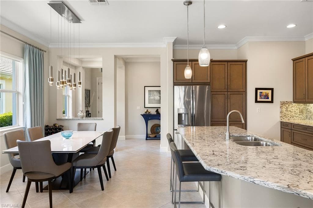 6912 Cay Ct, Naples, FL 34113-13