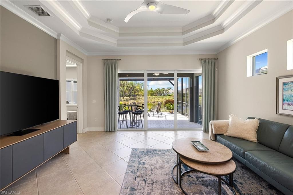 6912 Cay Ct, Naples, FL 34113-14