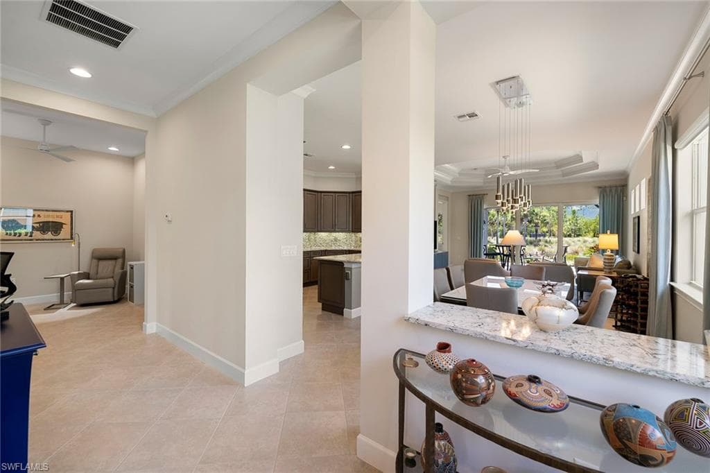 6912 Cay Ct, Naples, FL 34113-5