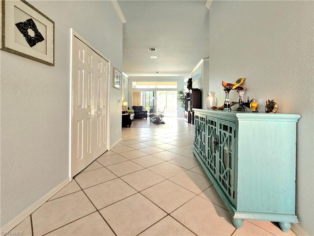 19343 Silver Oak Dr, Estero, FL 33967-14