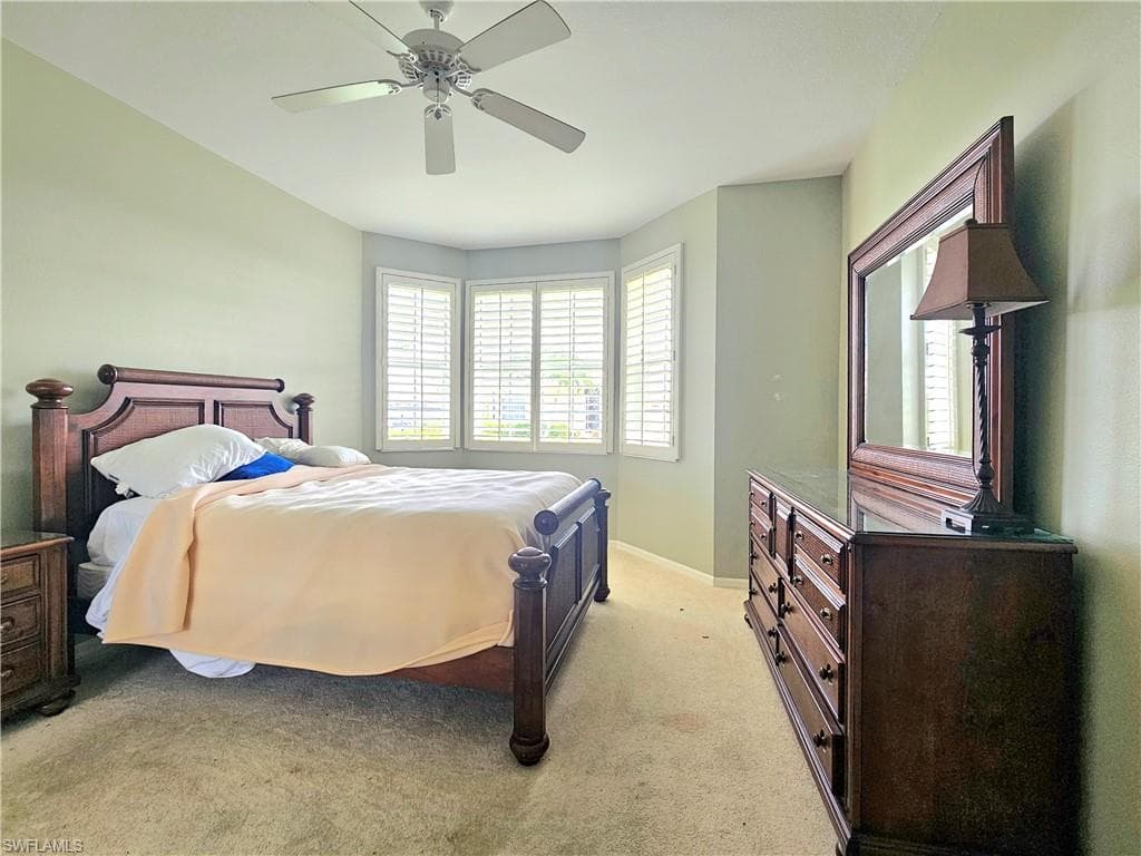 19343 Silver Oak Dr, Estero, FL 33967-19