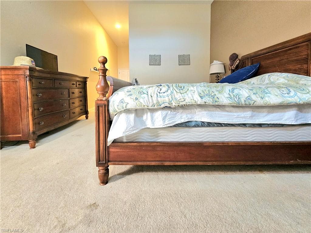 19343 Silver Oak Dr, Estero, FL 33967-27