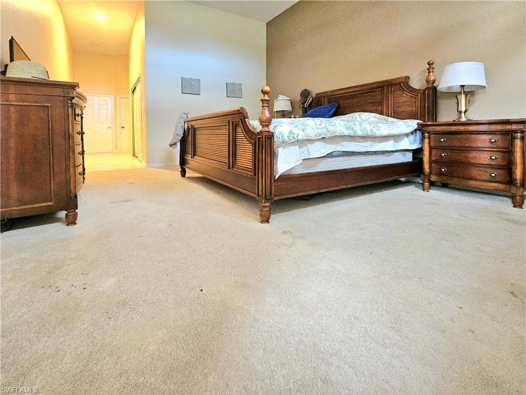 19343 Silver Oak Dr, Estero, FL 33967-28