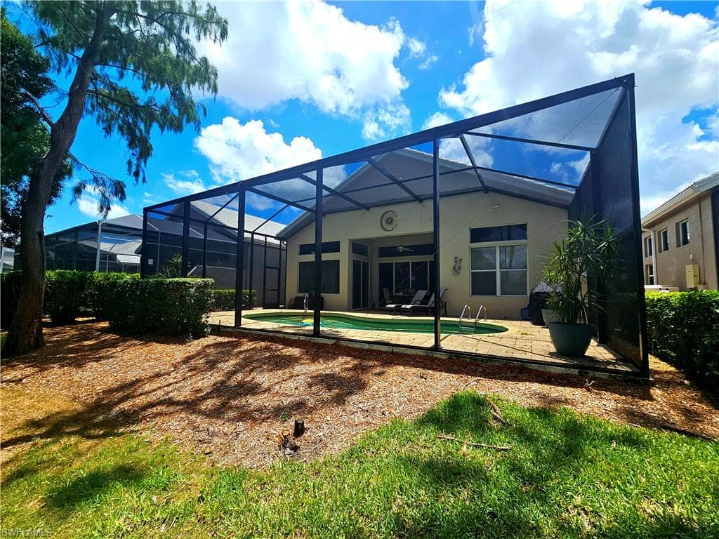 19343 Silver Oak Dr, Estero, FL 33967-44