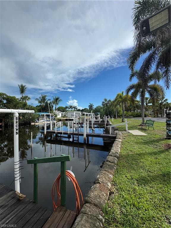 1003 Pine Dr 271, Naples, FL 34114-11