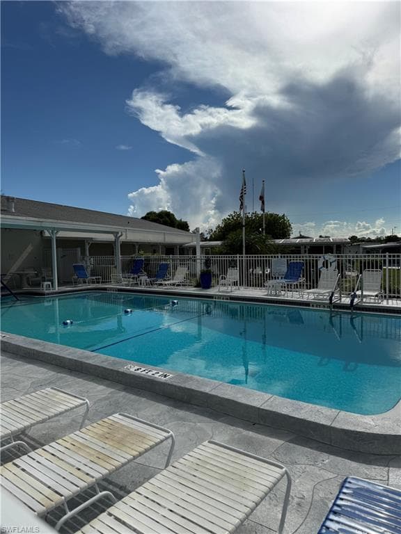 1003 Pine Dr 271, Naples, FL 34114-18
