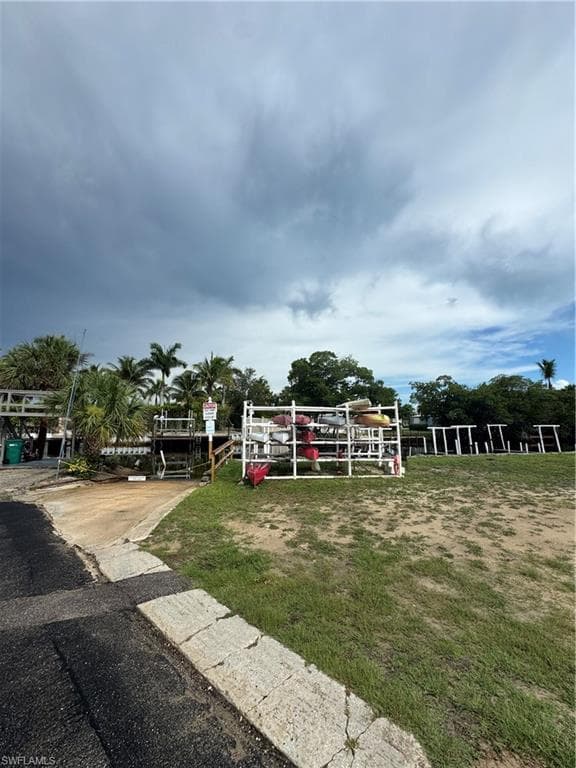 1003 Pine Dr 271, Naples, FL 34114-6