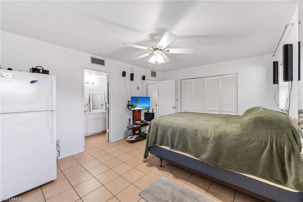 2200 50th St SW, Naples, FL 34116-22
