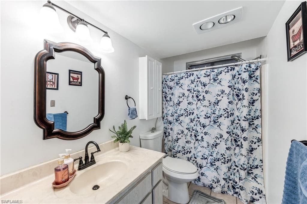 2200 50th St SW, Naples, FL 34116-25