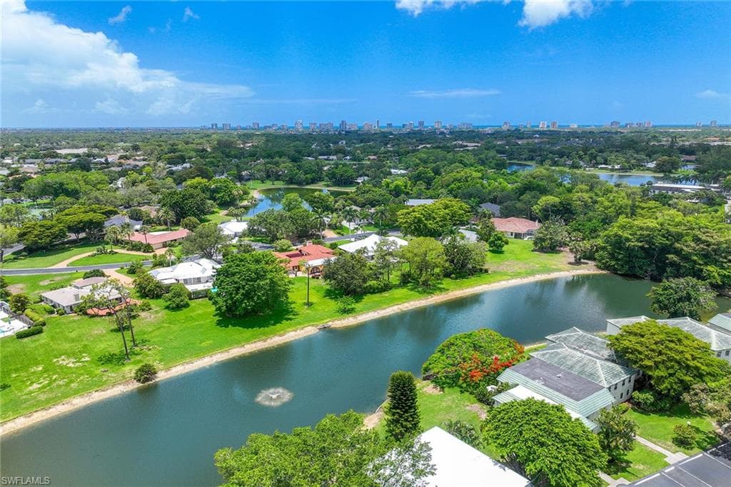 208 Bob O Link Way 208a, Naples, FL 34105-25
