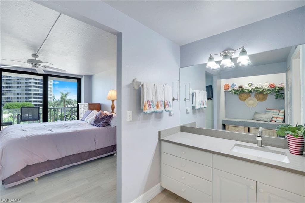 320 Seaview Ct 2-308, Marco Island, FL 34145-11