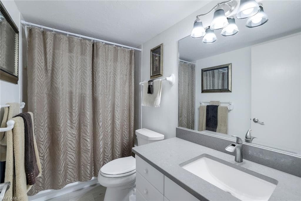 320 Seaview Ct 2-308, Marco Island, FL 34145-15