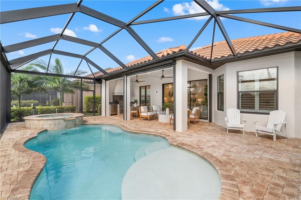 8834 Vaccaro Ct, Naples, FL 34119-30
