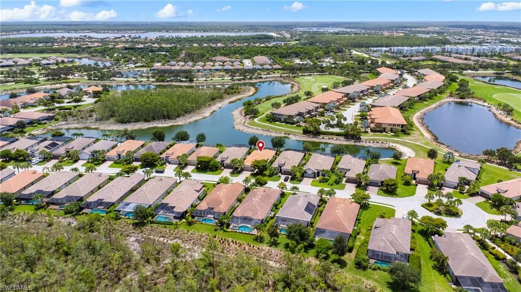 8834 Vaccaro Ct, Naples, FL 34119-32