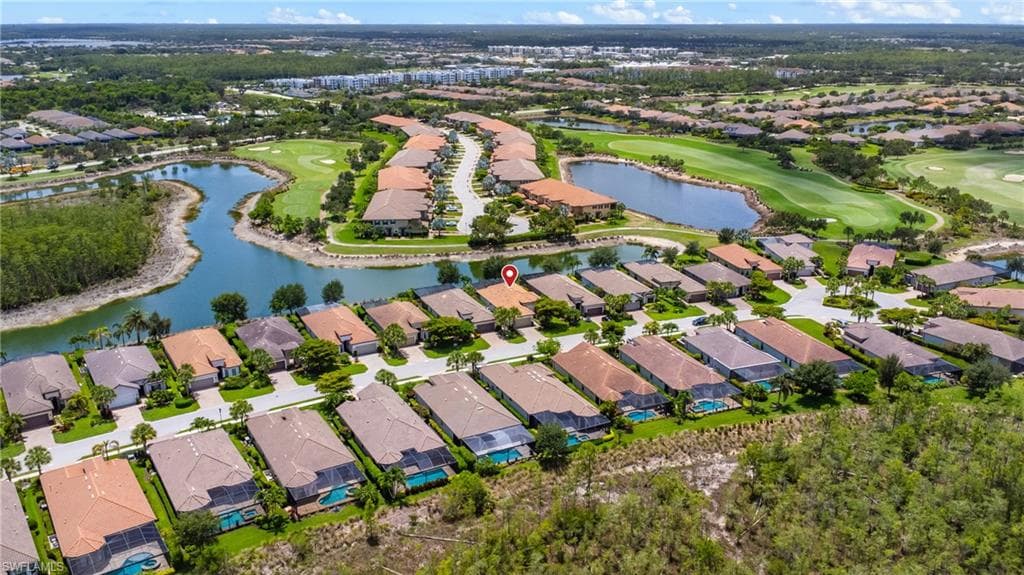 8834 Vaccaro Ct, Naples, FL 34119-34