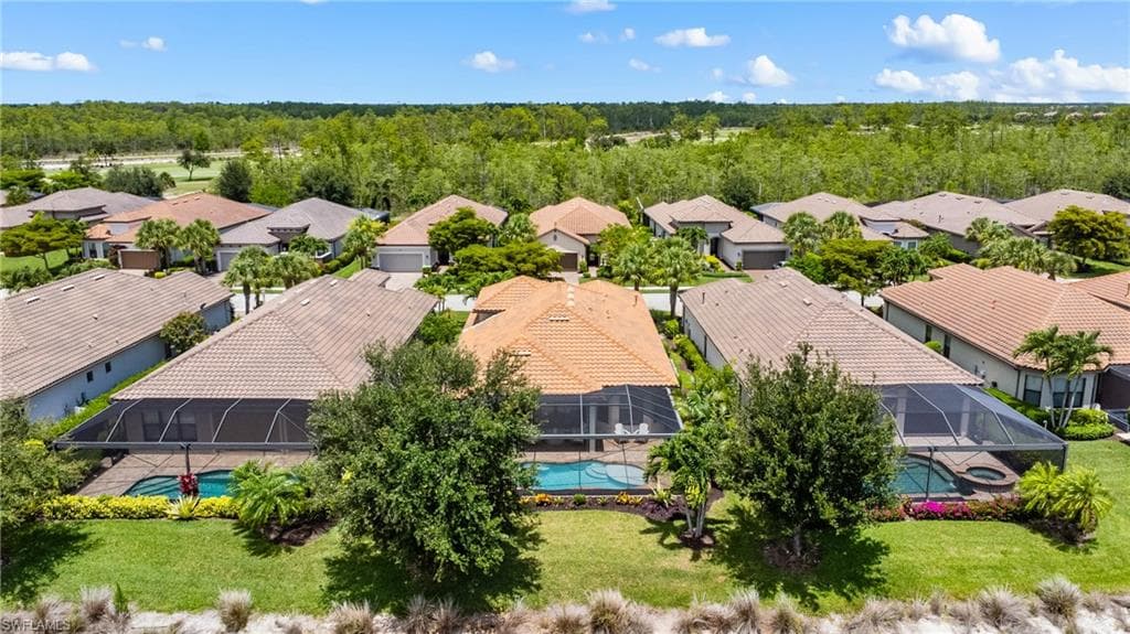8834 Vaccaro Ct, Naples, FL 34119-35