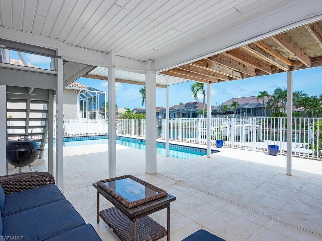1132 Bond Ct, Marco Island, FL 34145-10
