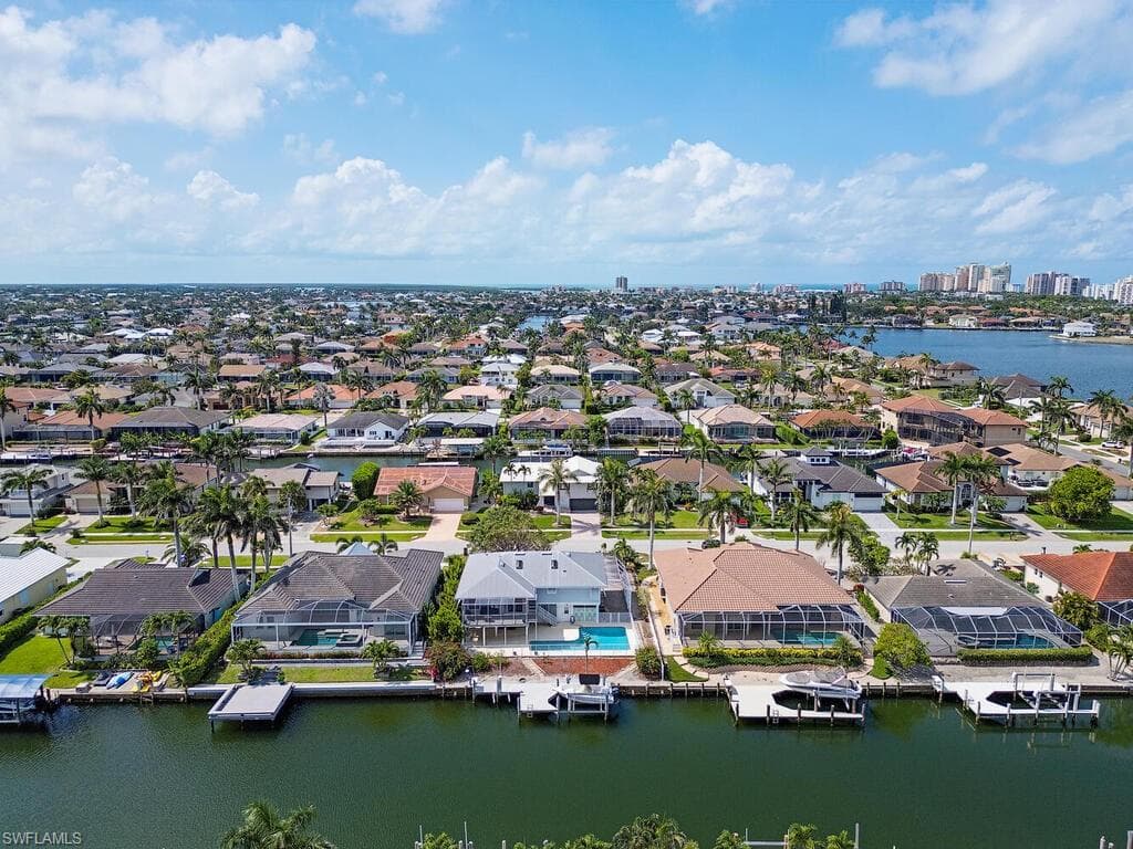 1132 Bond Ct, Marco Island, FL 34145-5