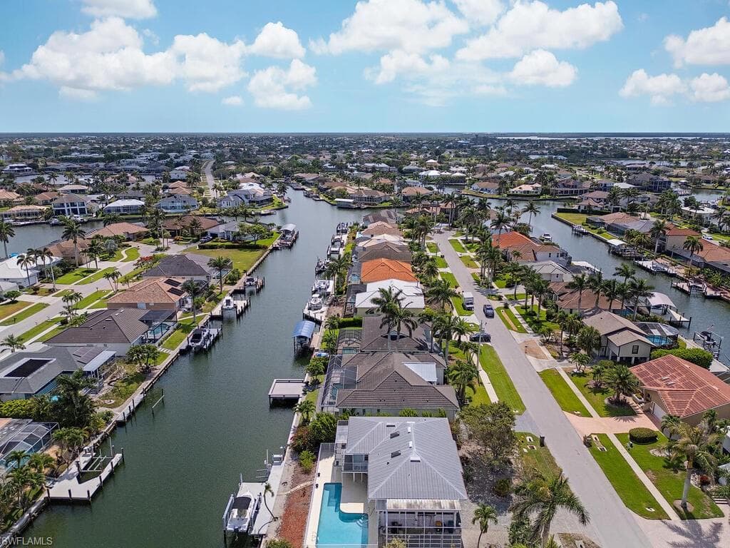 1132 Bond Ct, Marco Island, FL 34145-6