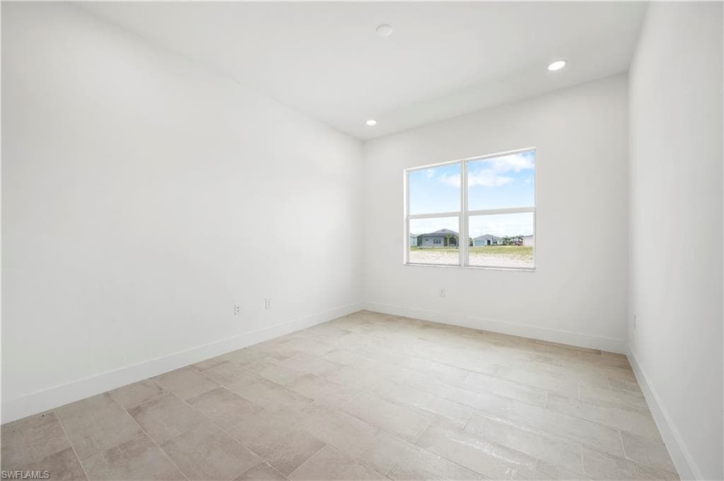 9134 Wisteria Way, Naples, FL 34114-16