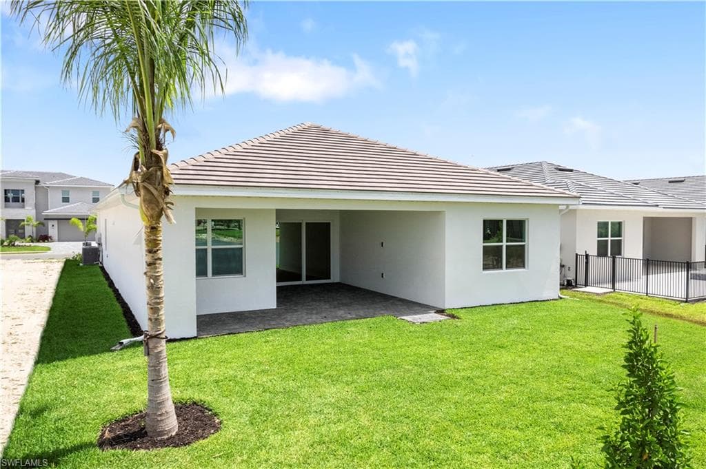 9134 Wisteria Way, Naples, FL 34114-4