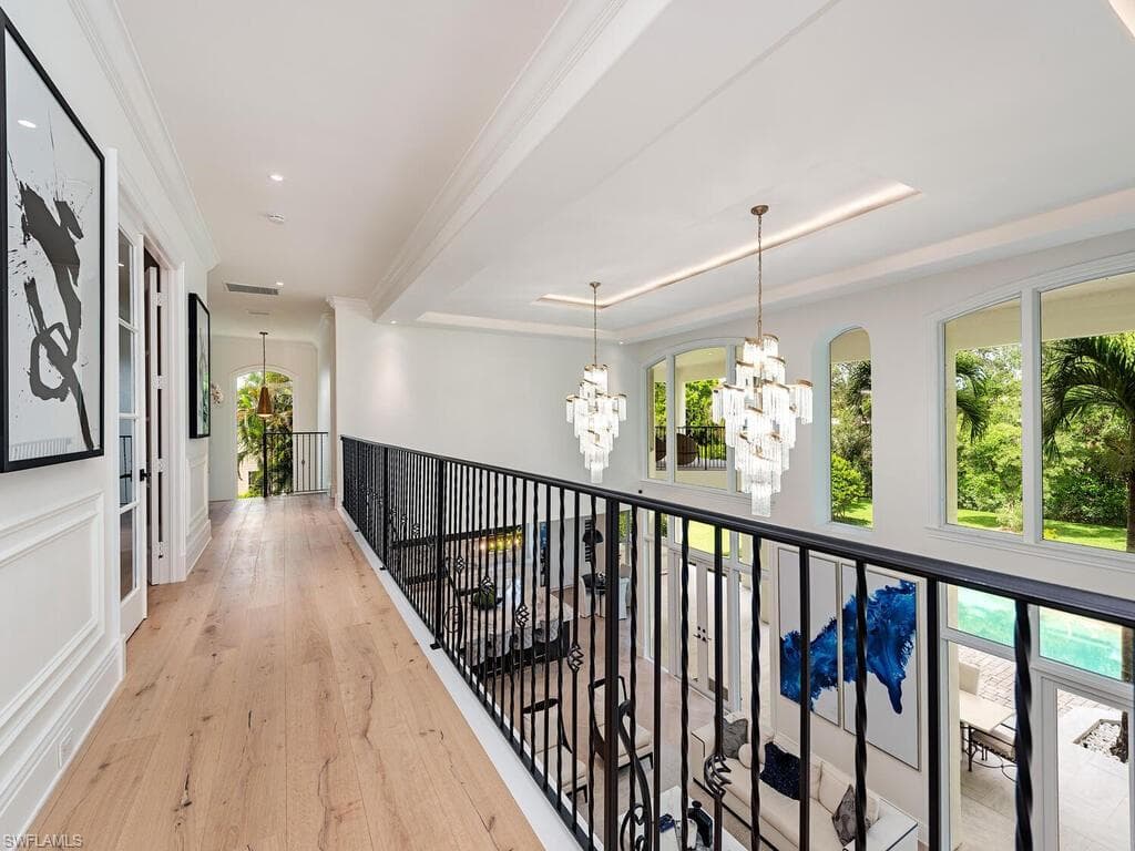 9129 The Ln, Naples, FL 34109-12