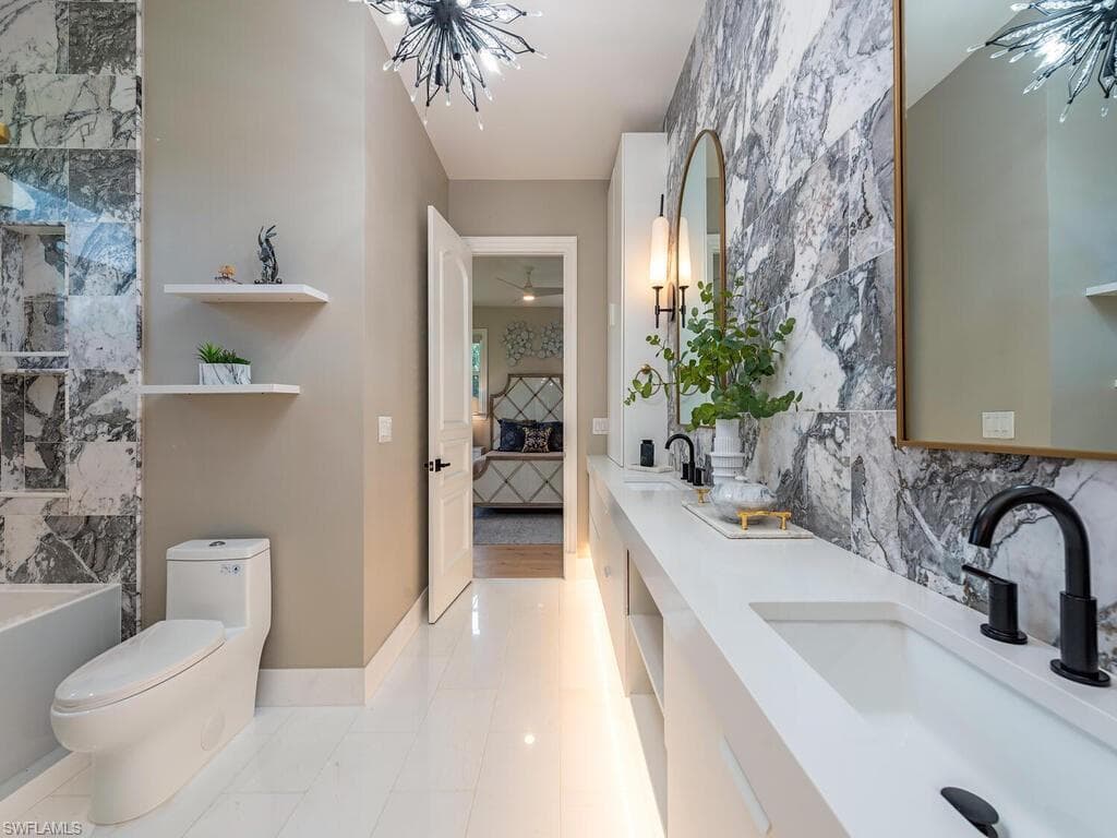 9129 The Ln, Naples, FL 34109-16