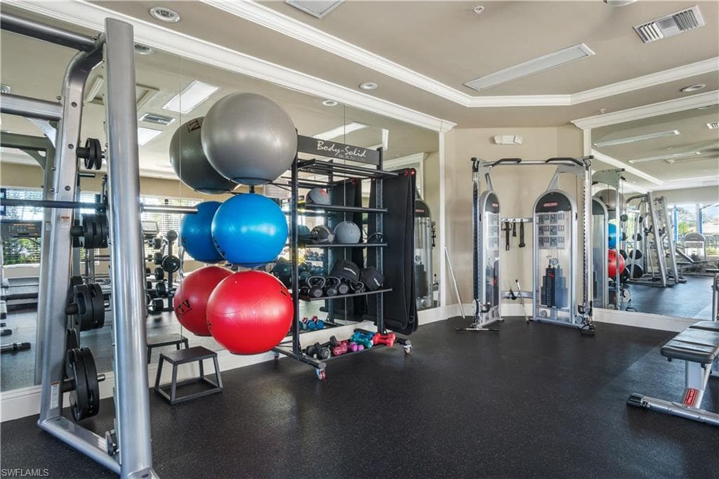 6526 Monterey Pt 102, Naples, FL 34105-31