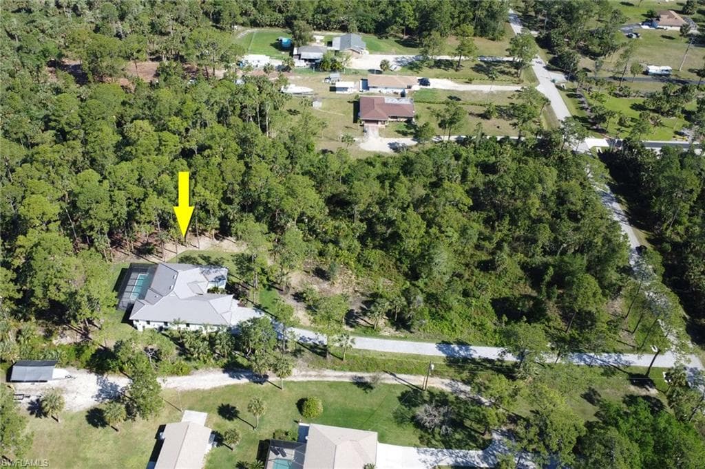 491 9th St SW, Naples, FL 34117-39