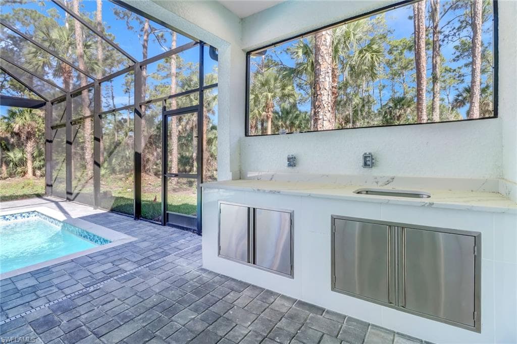 491 9th St SW, Naples, FL 34117-42