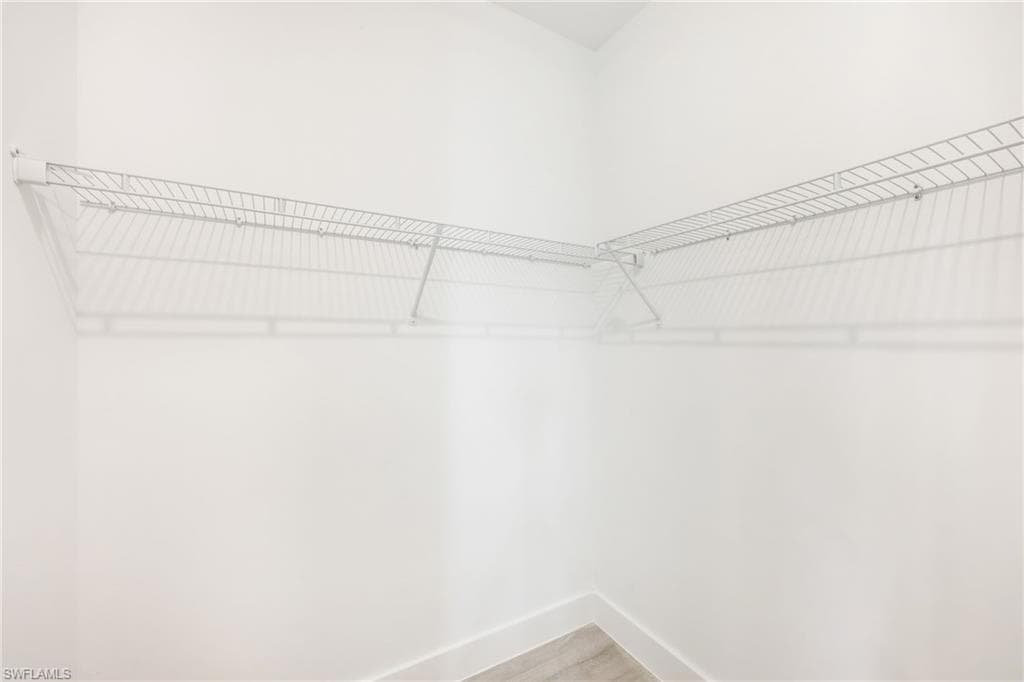 4672 25th Ave SW, Naples, FL 34116-23