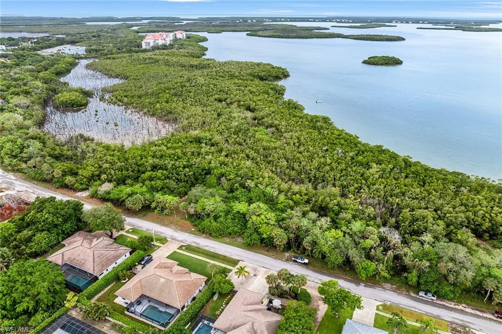 2023 Sheffield Ave, Marco Island, FL 34145-3