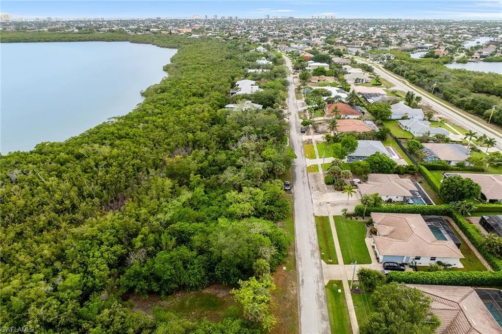 2023 Sheffield Ave, Marco Island, FL 34145-8