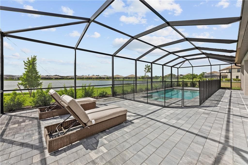 524 Burnt Store Rd S, Cape Coral, FL 33993-25