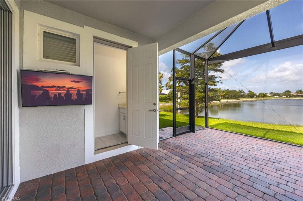 14601 Tropical Dr, Naples, FL 34114-30