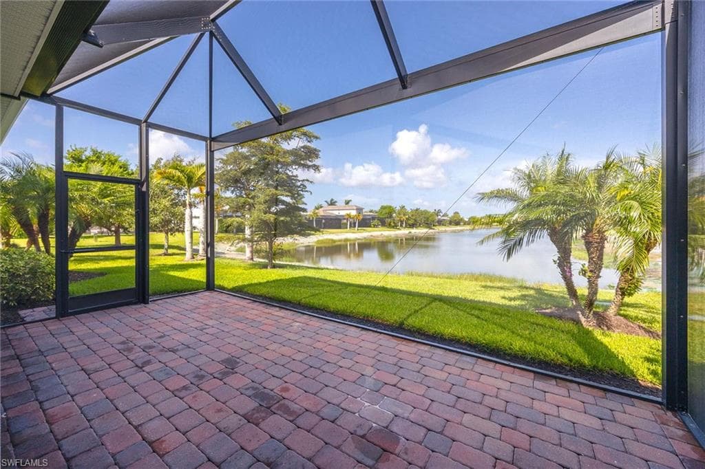 14601 Tropical Dr, Naples, FL 34114-31