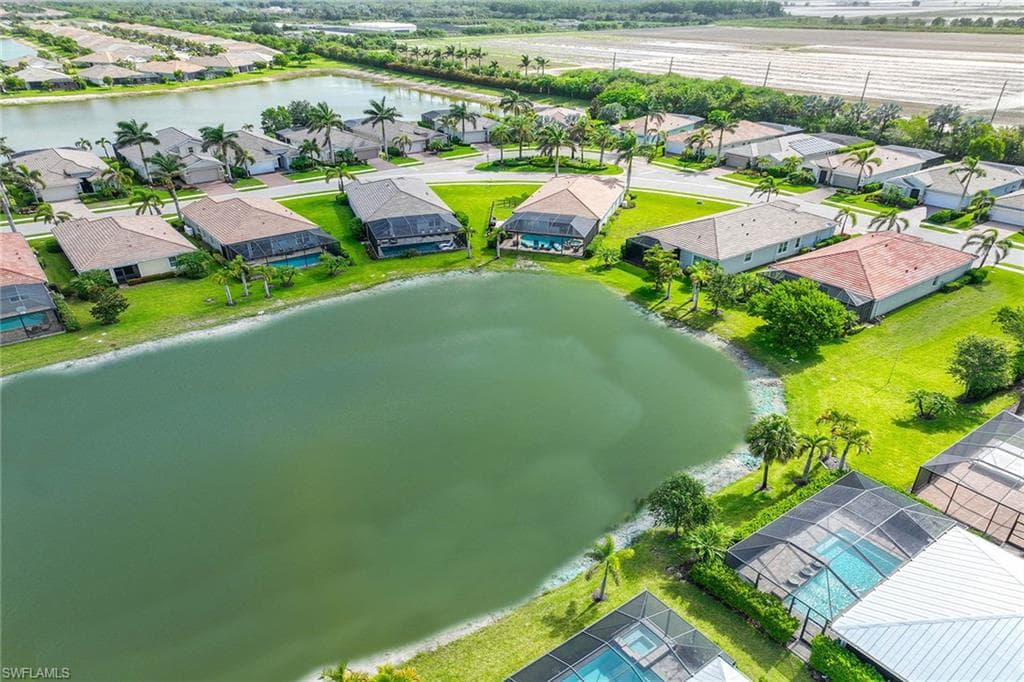 14601 Tropical Dr, Naples, FL 34114-38