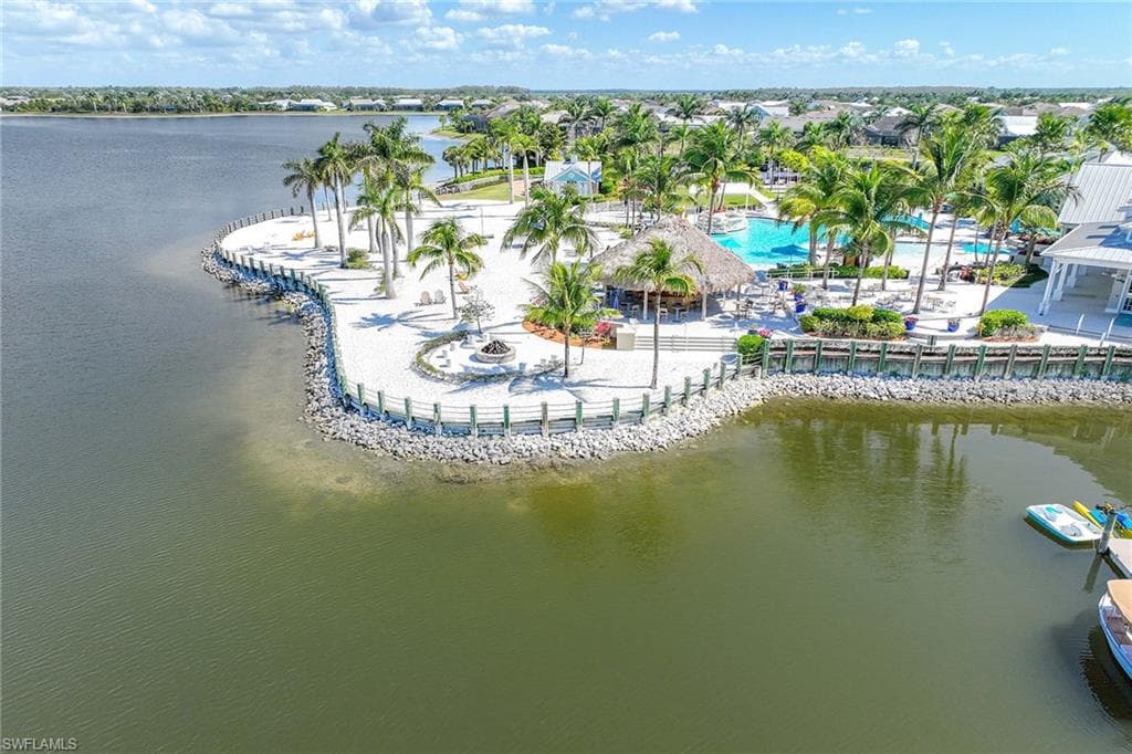 14601 Tropical Dr, Naples, FL 34114-46