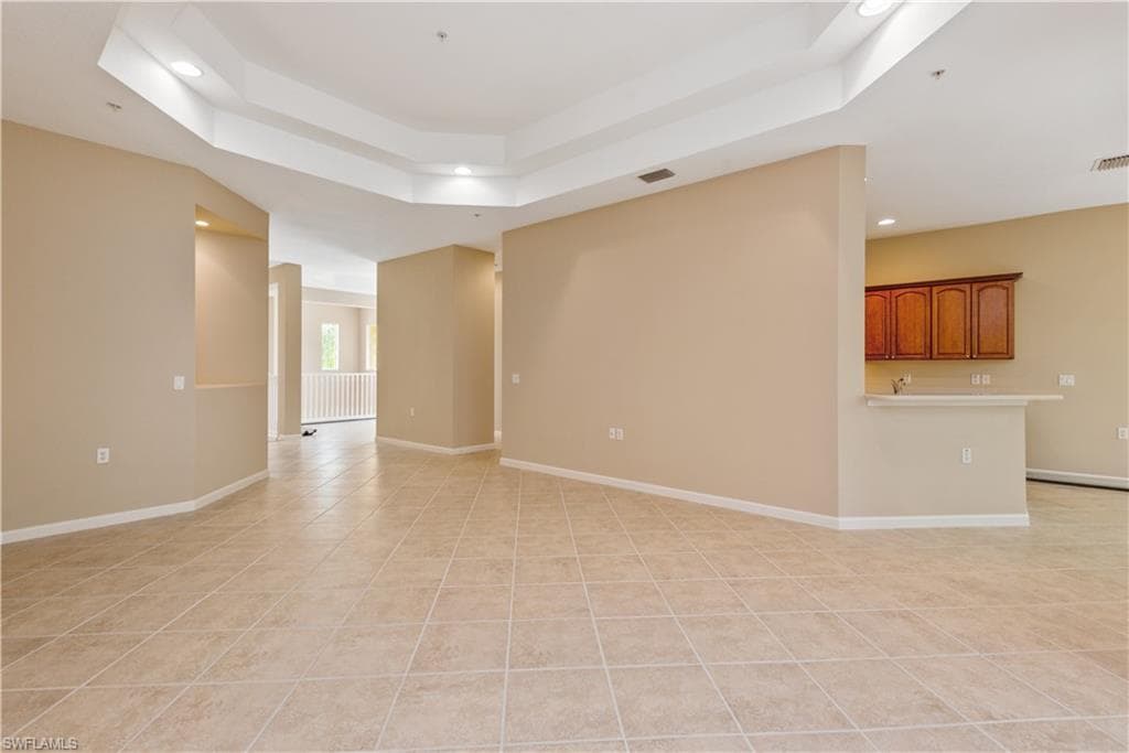 26425 Lucky Stone Rd 201, Bonita Springs, FL 34135-8