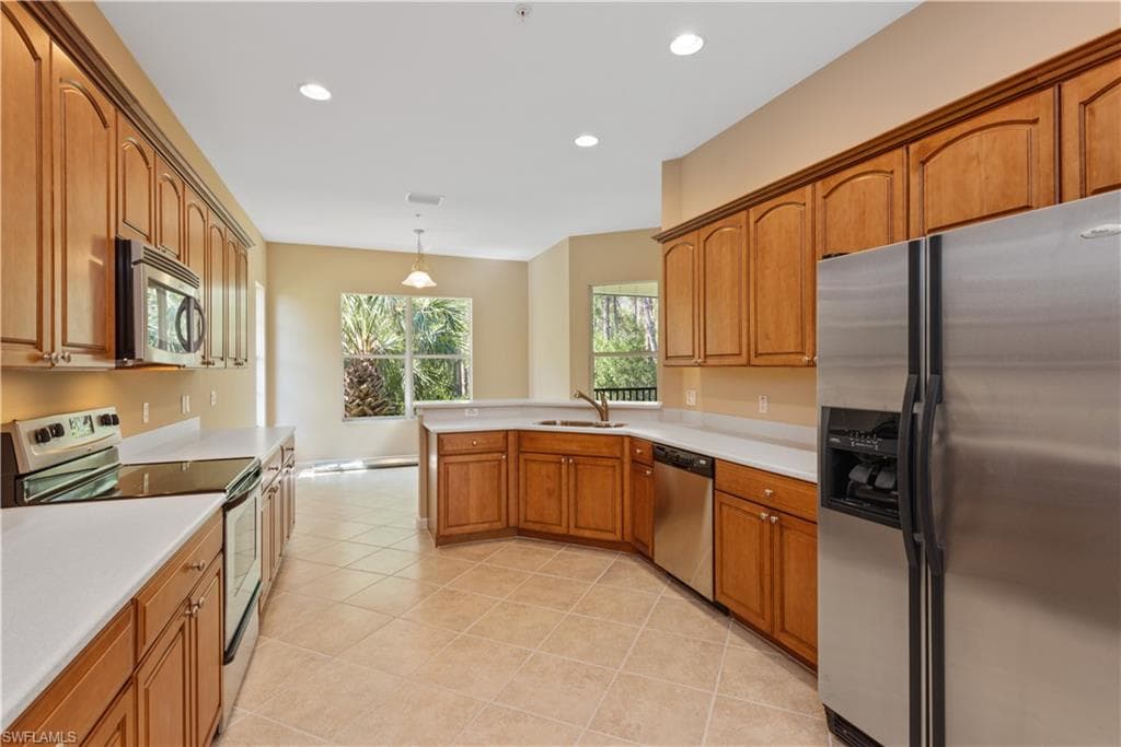 26425 Lucky Stone Rd 201, Bonita Springs, FL 34135-5
