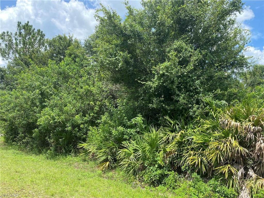 0000 44 St NE, Naples, FL 34120-3