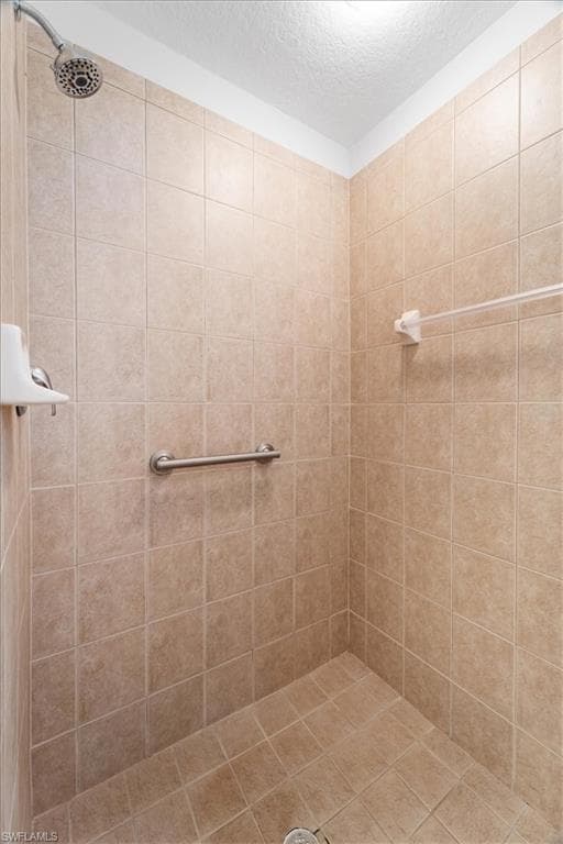 10044 Heather Ln 1501, Naples, FL 34119-23